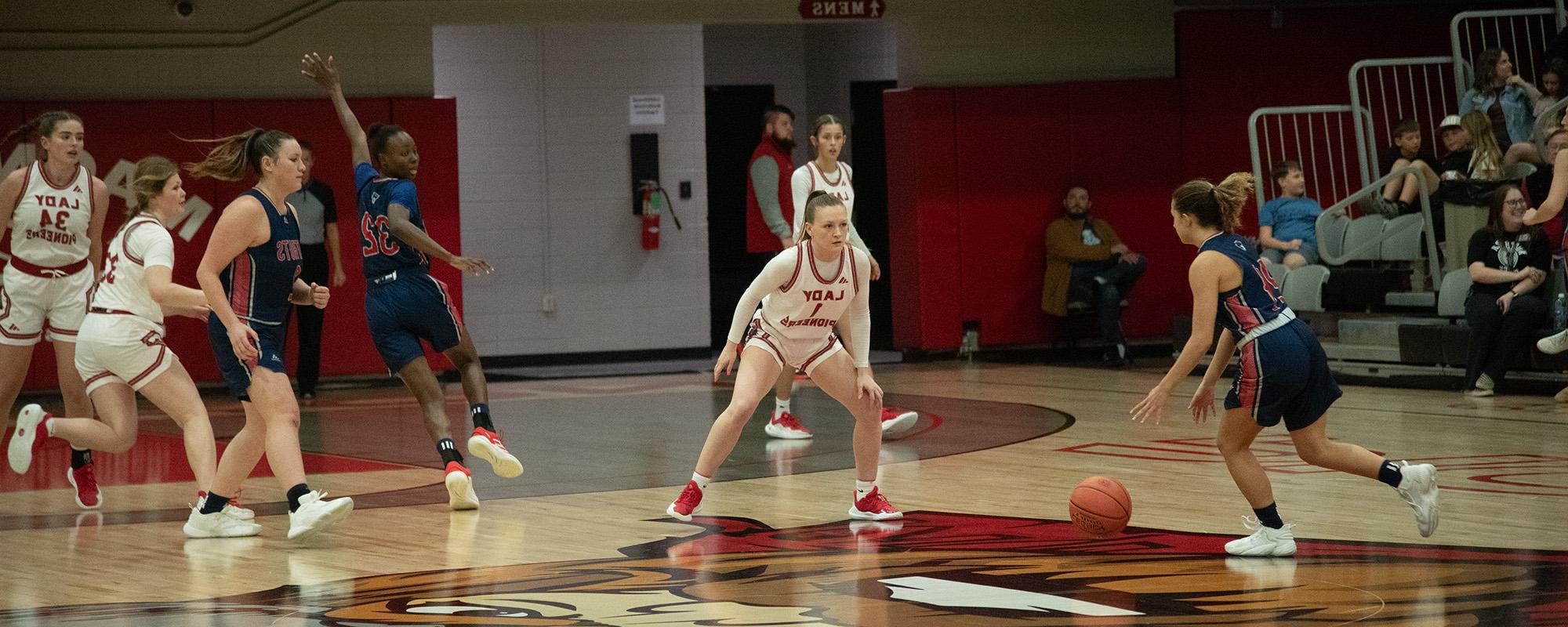 Women's Basketball 